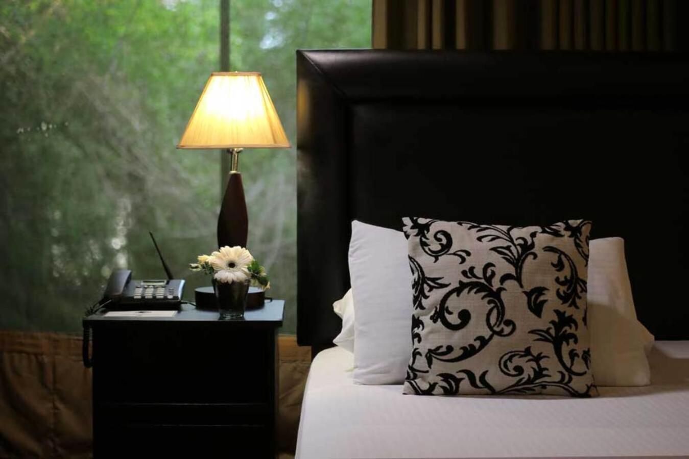 Hotel Leopard Trails Yala Exterior foto